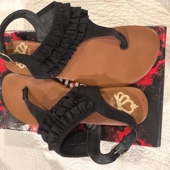 Fergalicious Swoon Slingback Sandal NWB - Picture 9 of 10